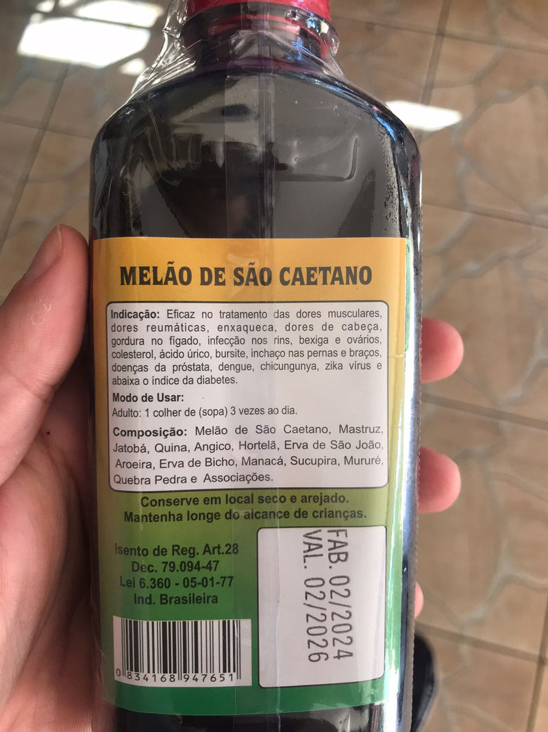 Melão de São Caetano com Erva de Bicha e Manacá